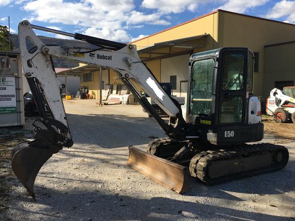 7#3637 Mini escavatore Bobcat E50 in vendita - foto 1