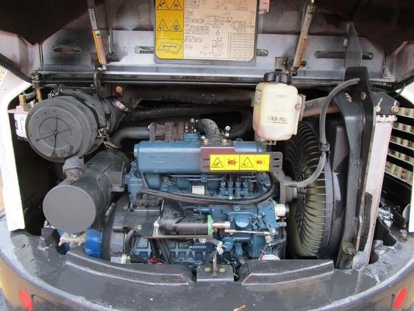 7#3637 Mini escavatore Bobcat E50 in vendita - foto 4