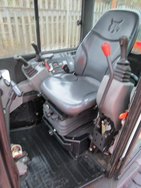 7#3637 Mini escavatore Bobcat E50 in vendita - foto 5