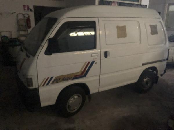 Autocarri in vendita