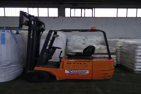 Carrelli elevatori in vendita