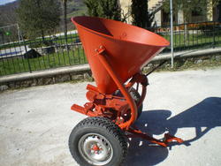 Cotignoli salt spreaders - Lot 2 (Auction 3663)