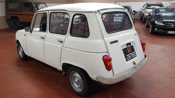13#3664 Autovettura Renault 4 in vendita - foto 4