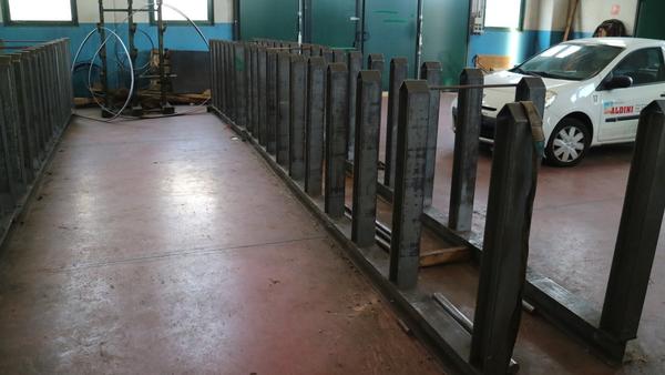 34#3667 Rastrelliere in ferro e cantilever in vendita - foto 4