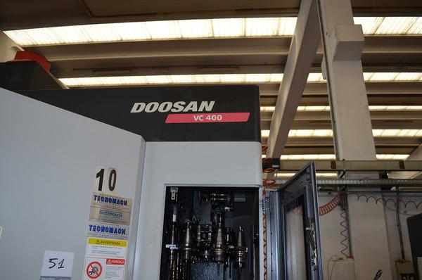 51#3667 Fresa Doosan VC 400 in vendita - foto 3
