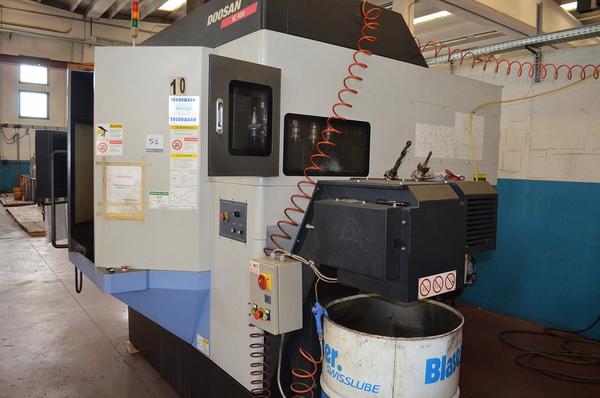 51#3667 Fresa Doosan VC 400 in vendita - foto 7