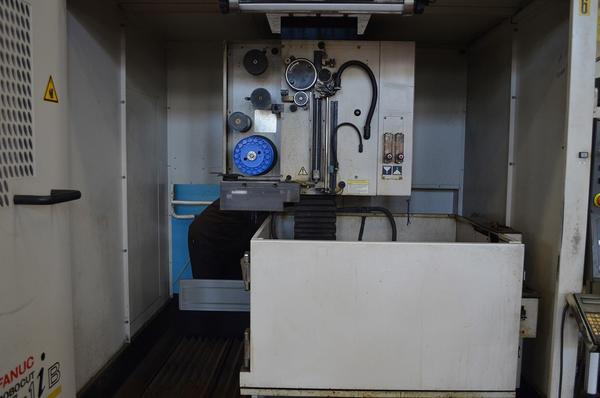 53#3667 Macchina a filo Fanuc Robocut alfa-1IB in vendita - foto 2