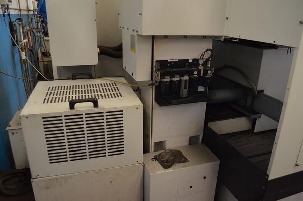 53#3667 Macchina a filo Fanuc Robocut alfa-1IB in vendita - foto 8