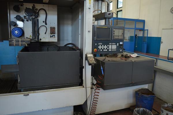 58#3667 Macchina a filo Fanuc Robocut in vendita - foto 2