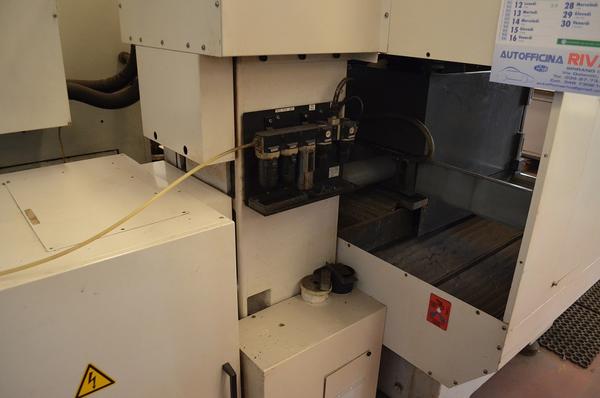 58#3667 Macchina a filo Fanuc Robocut in vendita - foto 5