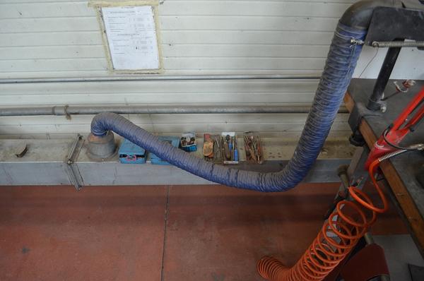 68#3667 Mobili e attrezzature da officina in vendita - foto 2