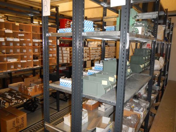 4#3668 Magazzino componenti elettronici e informatici in vendita - foto 5