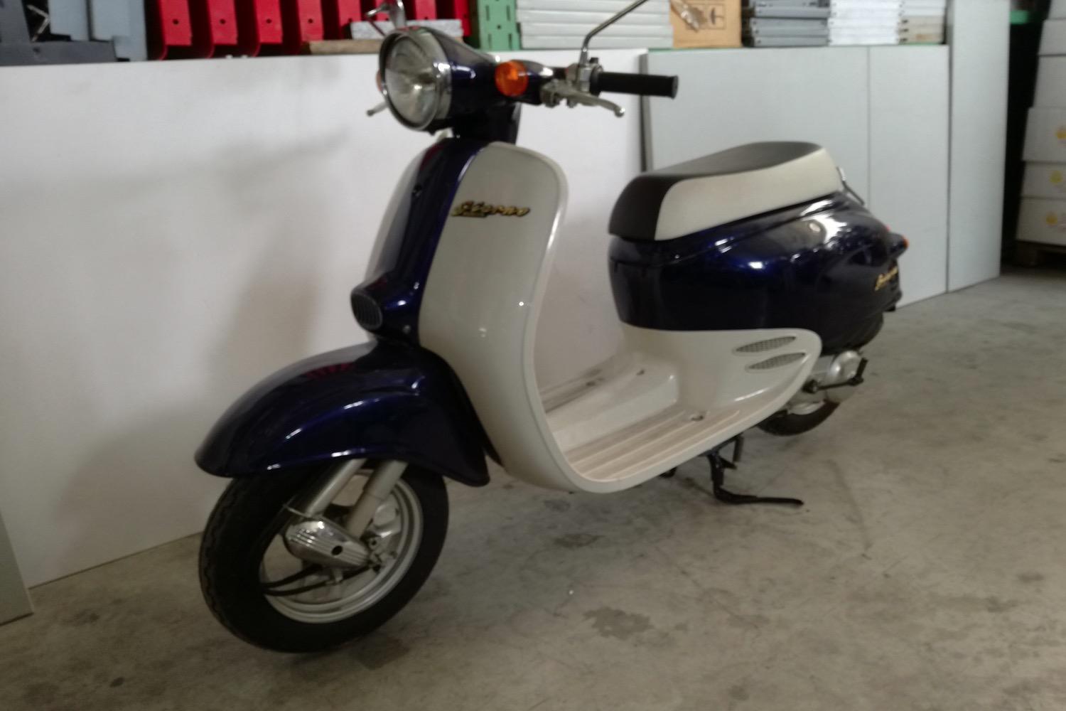 Honda giorno зеленый