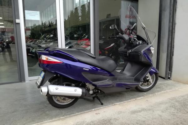 25#3672 Moto Suzuki Burgman 200cc in vendita - foto 5
