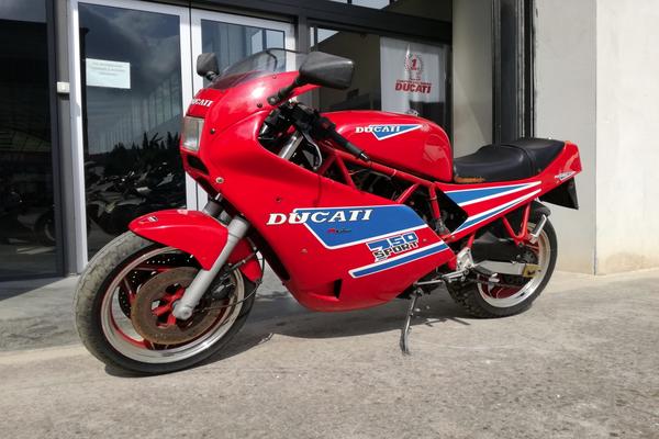 Motocicli in vendita