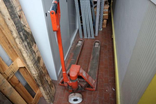 3#3673 Scaffalature industriali e tubi in rame in vendita - foto 14