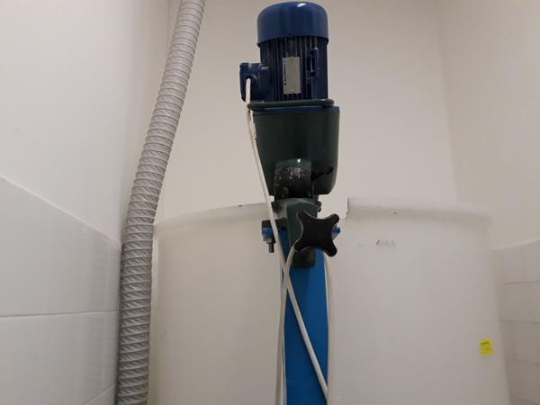 19#3675 Liofilizzatore e agitatore a pale Ika in vendita - foto 2