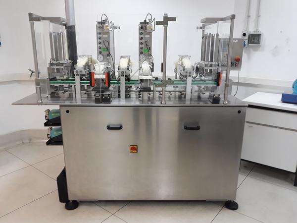 Laboratorio in vendita