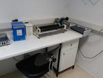 Image 9 - Laminar flow hood and peristaltic pump - Lot 31 (Auction 3675)