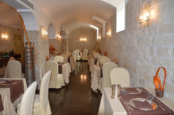 3#3680 Tavoli e sedie per Ristorante in vendita - foto 3