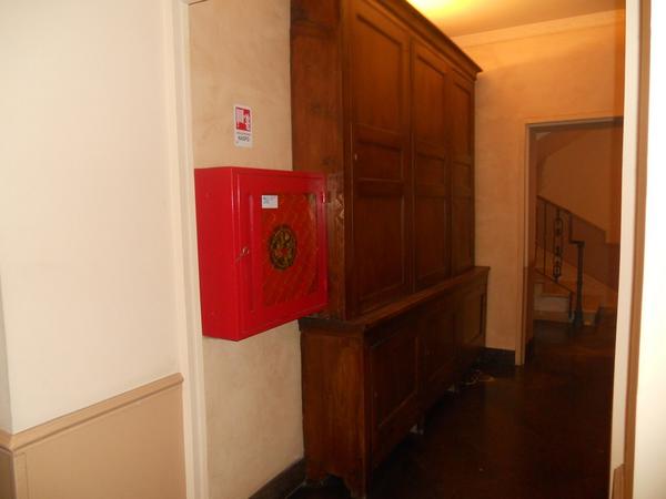 5#3680 Tavolo da sartoria e armadio in legno massiccio in vendita - foto 6