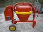 Image 1 - Cement mixer - Lot 2 (Auction 3685)