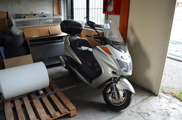 3#3691 Motociclo Yamaha Majesty in vendita - foto 1