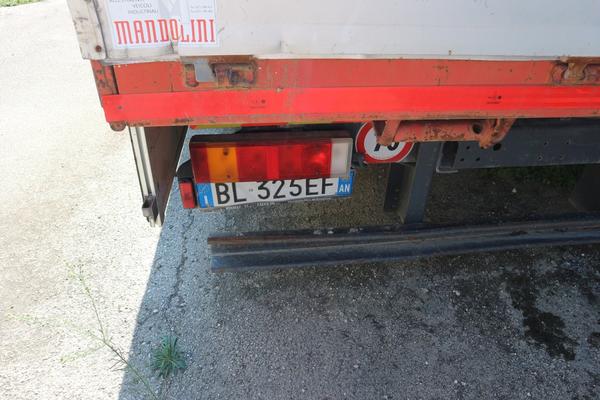 1#3693 Autocarro con gru Renault ed erpici rotanti in vendita - foto 17