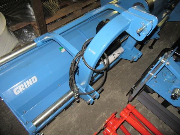 1#3693 Autocarro con gru Renault ed erpici rotanti in vendita - foto 34