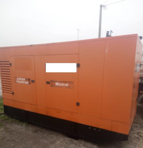 33#3695 Generatore di corrente da 130 kva in vendita - foto 1
