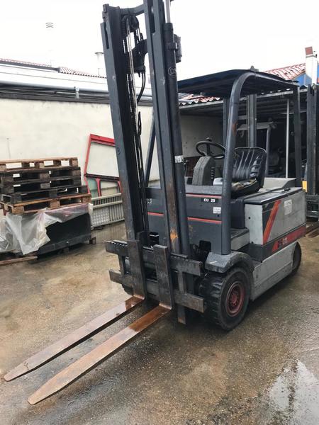 9#3695 Carrello Elevatore Elettrico OM EU25 in vendita - foto 17