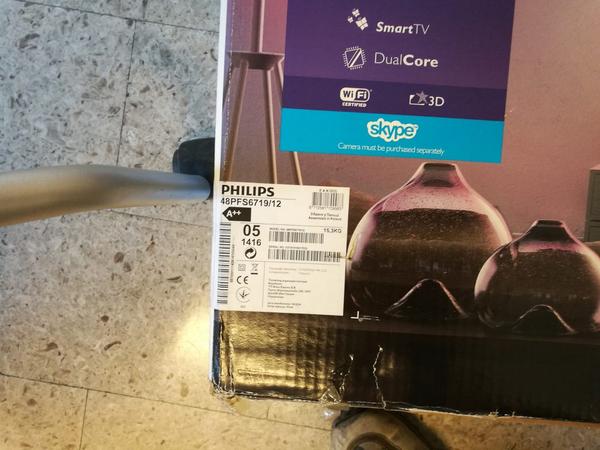 13#3704 Forno a microonde Whirlpool e tv Philips in vendita - foto 2