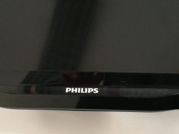 14#3704 Tv Philips e cassaforte Phoenic in vendita - foto 8
