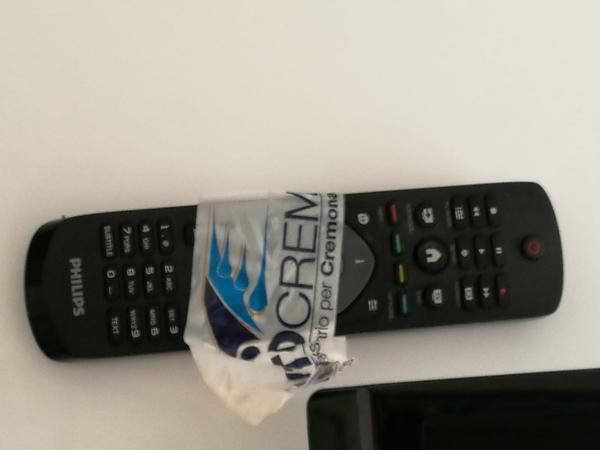 14#3704 Tv Philips e cassaforte Phoenic in vendita - foto 11