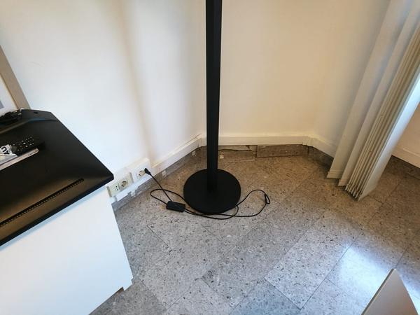 15#3704 Lampada piantana Lirio Philips in vendita - foto 5
