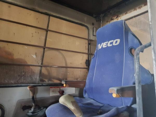 2#3707 Escavatore cingolato Fiat Hitachi FH 150 T in vendita - foto 5