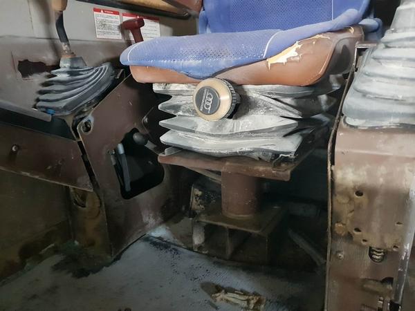 2#3707 Escavatore cingolato Fiat Hitachi FH 150 T in vendita - foto 6