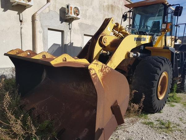6#3707 Pala gommata Komatsu WA 380 in vendita - foto 7