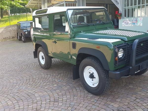 28#3715 Autoveicolo Land Rover Defender in vendita - foto 7