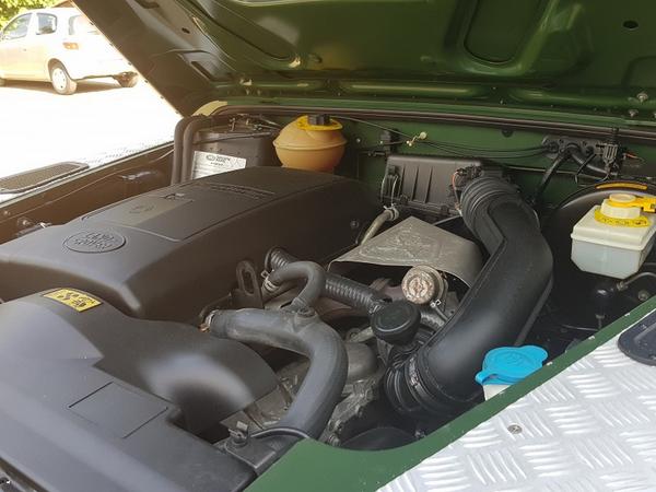 28#3715 Autoveicolo Land Rover Defender in vendita - foto 10