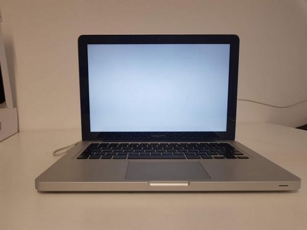 29#3717 Macbook Pro in vendita - foto 4