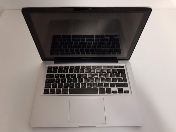 49#3717 Macbook Pro in vendita - foto 1