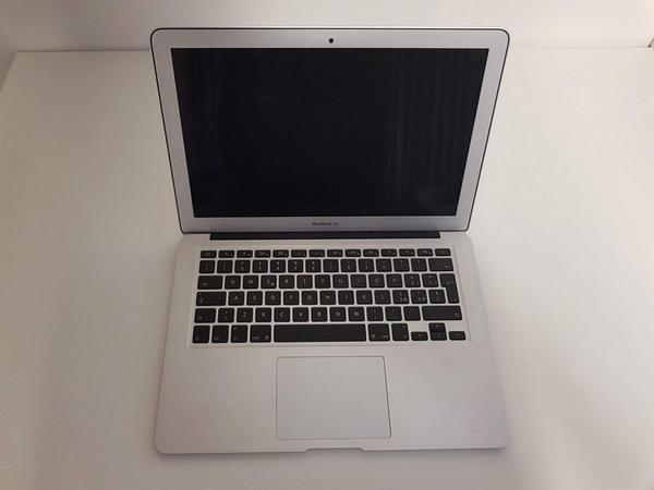 68#3717 Macbook Pro in vendita - foto 1