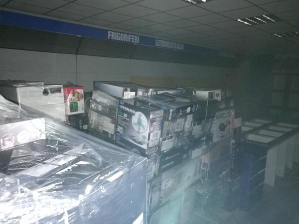 1#3722 Dispositivi elettronici Samsung Electrolux della FRC Group Srl in vendita - foto 13