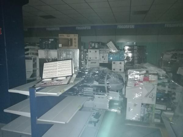 1#3722 Dispositivi elettronici Samsung Electrolux della FRC Group Srl in vendita - foto 16