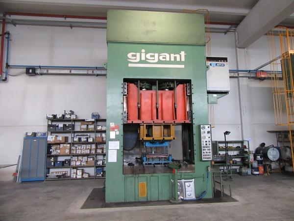 1#3733 Cessione di azienda dedita alla produzione di cucine forni e affini in vendita - foto 3