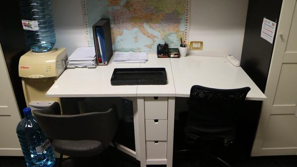 27#3735 Arredi per showroom e tessuti in vendita - foto 24