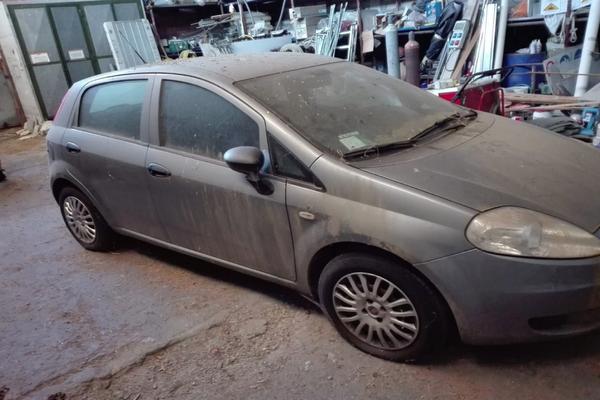 1#3739 Fiat Punto in vendita - foto 1