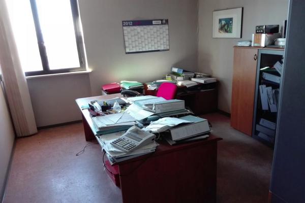 10#3739 Arredamento da ufficio in vendita - foto 5