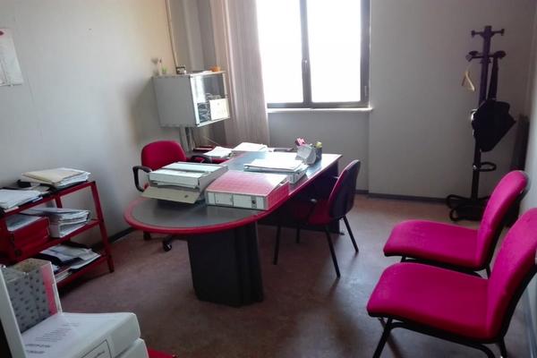10#3739 Arredamento da ufficio in vendita - foto 18